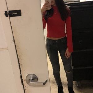 Express grey mid rise with rip knee skinny jeans